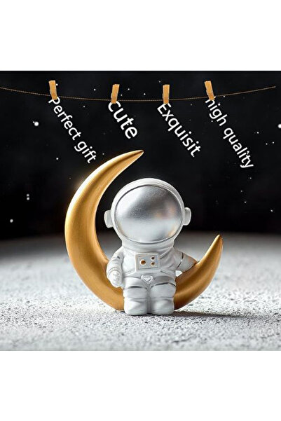 Generic Moon Astronaut Table Decoration, Exquisite Resin Space Figurine, Perfect Gift for Space Lovers