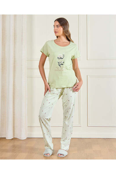 REDTAG طقم بيجامة نسائي أخضر مطبوع عليه صدر (قطعتين)