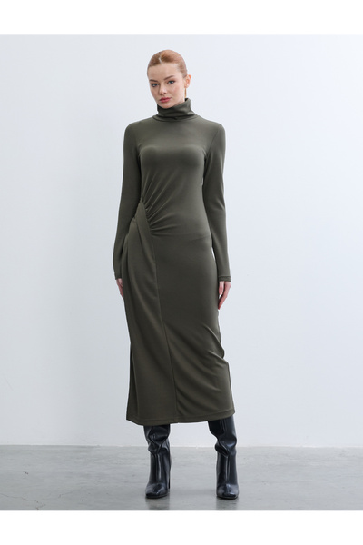 BGN workshop فستان طويل بتفاصيل ييرتماكلي وبيزوغوي