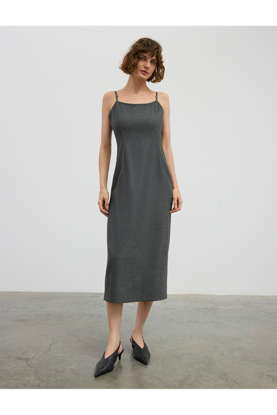 BGN workshop ROCHIE MIDI ALEZATA LA TAMAIE CU BRETELURI DIN LACĂT DE VISCOZĂ