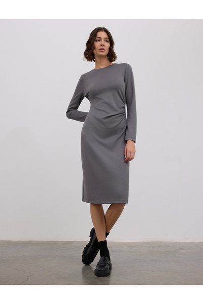 BGN workshop فستان فيسكوز كاريسيم ميدي منسوج بتفاصيل بوزو