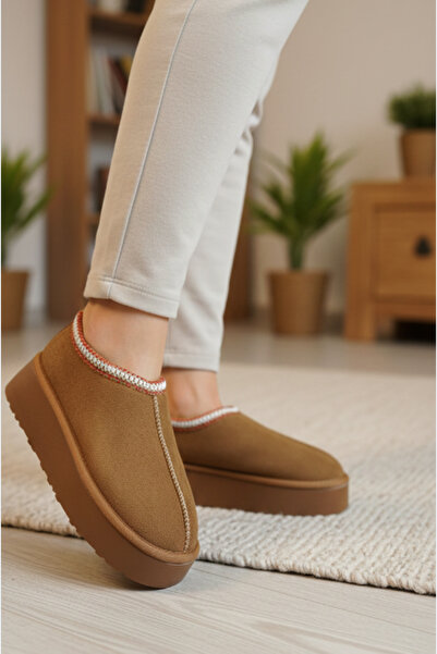 İLGİPARK Kadın Kışlık Kalın Taban İçi Kürklü Süet Terlik & Ev Ayakkabısı