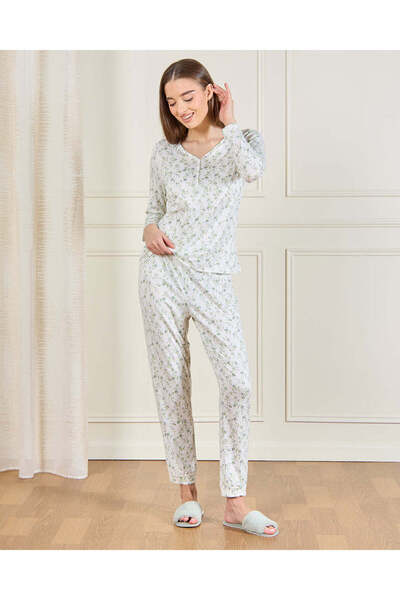 REDTAG Women Ivory Floral Print Pyjama Set (2 Piece)