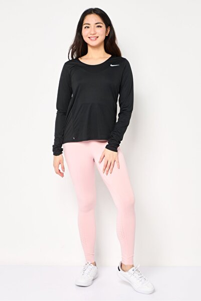 Nike Women Standard Fit Long Sleeve Running Top, Black