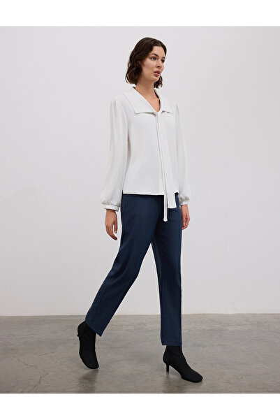 BGN workshop Ten-Strained Collar Satin Shirt with Baglama Detail