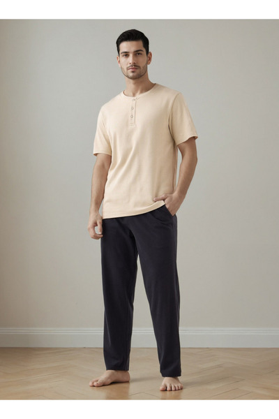 FAV Textured Pyjama Set