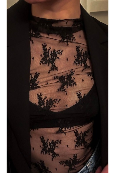 FloresDeCarnaval فلور نوار 🖤 بلوزة سوداء شفافة من الدانتيل/التول