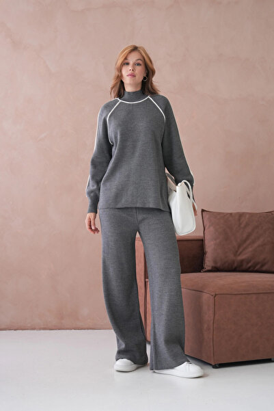 Park Karon Women's Mock Neck Half Placket Zipper Slit Sweater Pants Two-Piece Knitwear Set