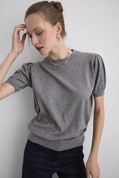 Gusto Balloon Sleeve Knit Blouse - Gray