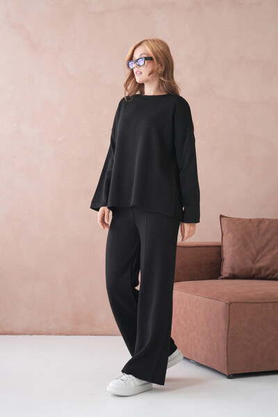 Park Karon Women's Crew Neck Low Sleeve Sweater Pants Two-Piece Knitwear Set