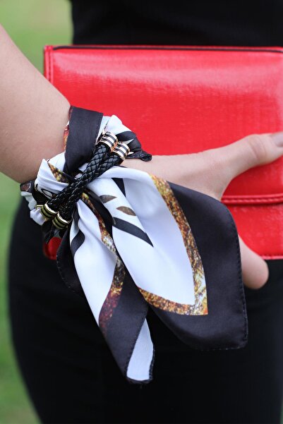 AFVENTE Φουλάρι με σχέδιο εκρού