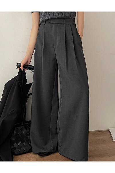 Sheya Shein pants, gray