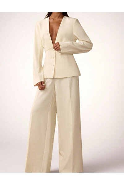 Sheya Shein set, cream