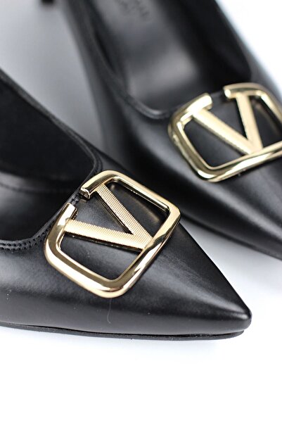 Gökhan Talay Luxe Flexible Soft Non-Slip Sole (4 cm) Black Skin V Buckle Women's Heeled Shoes