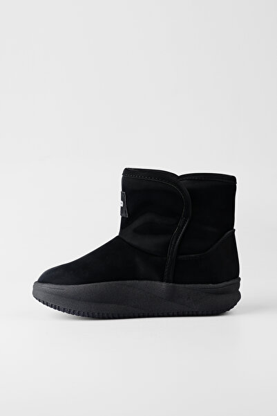 Vicco Pak Orthopedic Girl's Black Fur Lined Boots