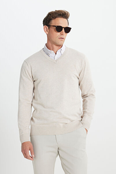 ALTINYILDIZ CLASSICS Πλεκτό πουλόβερ με λαιμόκοψη σε σχήμα V, κανονική εφαρμογή, μελανζέ μπεζ