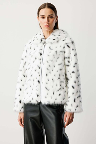 Ekol Benekli Kapüşonlu Kürk