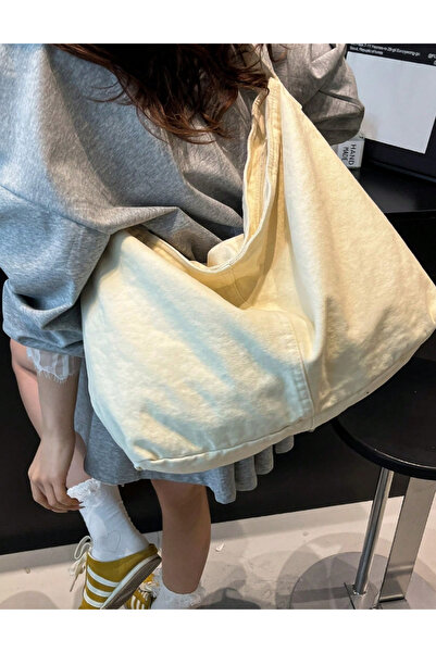 Sheya Shein bag, cream