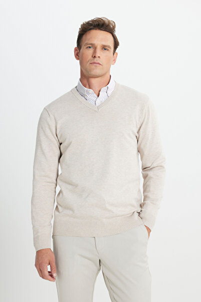 ALTINYILDIZ CLASSICS Πλεκτό πουλόβερ με λαιμόκοψη σε σχήμα V, κανονική εφαρμογή, μελανζέ μπεζ