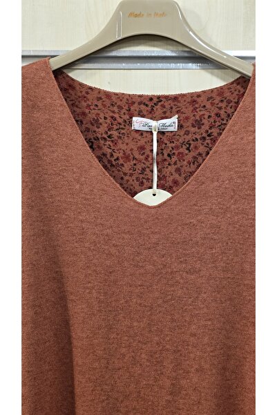Park Moda Soft Textured Thin Sweater with Floral Pattern Inside
