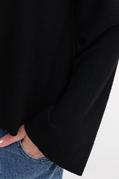 Addax Boat Neck Long Sleeve Blouse B1417