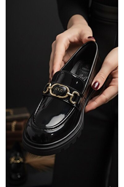 Slipcat Women's Thick Sole Orthopedic Comfort Sole Leather-Look Loafer – Black