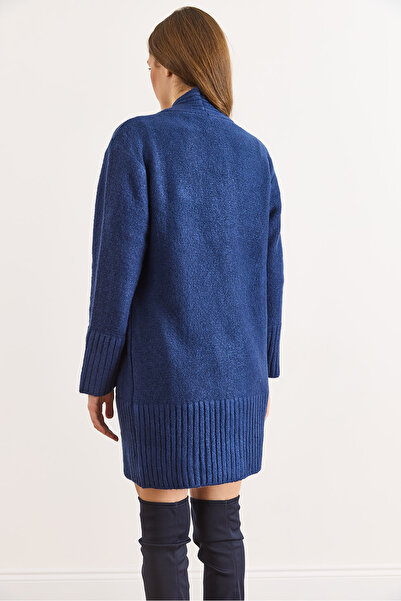 Olalook Women's Navy Blue Pocket Detail Collar Detailed Soft Textured Knitwear Cardigan Hrk-19000322