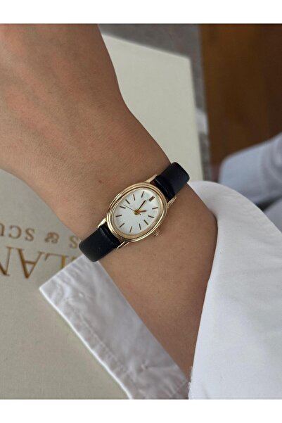 Twelve Women's Wristwatch with Leather Strap / Ellipse Series