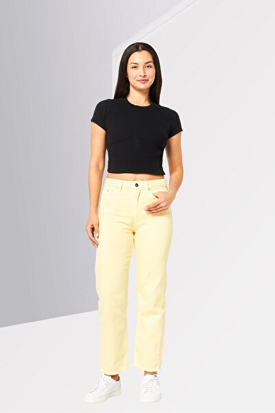 Karl Lagerfeld Women Regular Fit Plain Non-Stretch Jeans, Yellow
