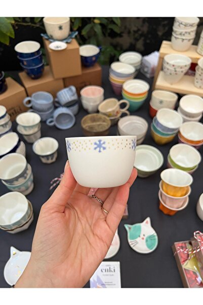 Atelier Enki Pop Kulpsuz Porselen Fincan - Kar Taneleri