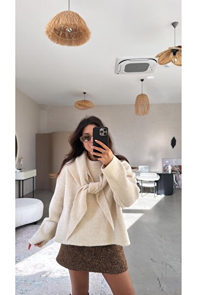 Buket Teke Pulover moale cu detaliu șal de culoare piatră