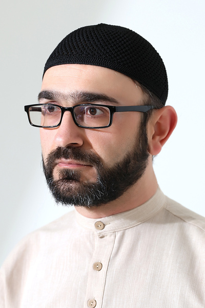 ihvan online طقم صلاة من الفولاذ المحبوك باللون الأسود