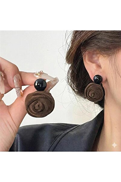 Pelin Aksesuar Kahverengi Siyah Çiçek Küpe