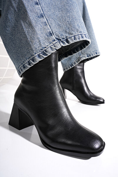 ELEVAM Kadın Küt Burun Topuklu Bot