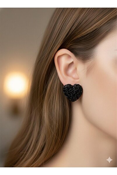 Pelin Aksesuar Siyah Kıvırcık Tel Dokulu Kalp Küpe