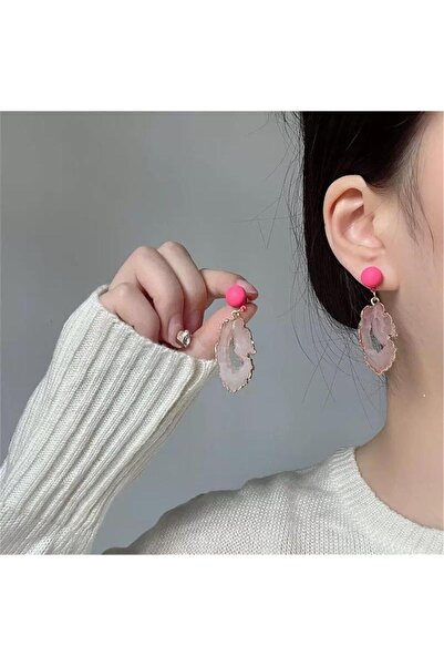 Pelin Aksesuar أقراط متدلية على شكل شريحة من الحجر الطبيعي باللون الوردي الفوشيا