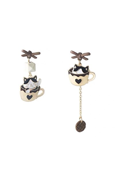 Pelin Aksesuar Cat in a Cup and Cookie Chain Asymmetric Dangle Earrings