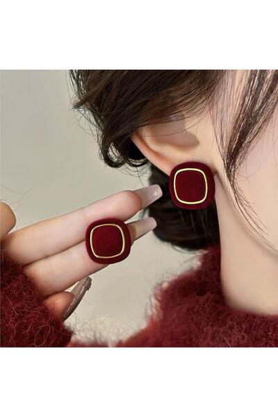 Pelin Aksesuar Burgundy Square Velvet Earrings
