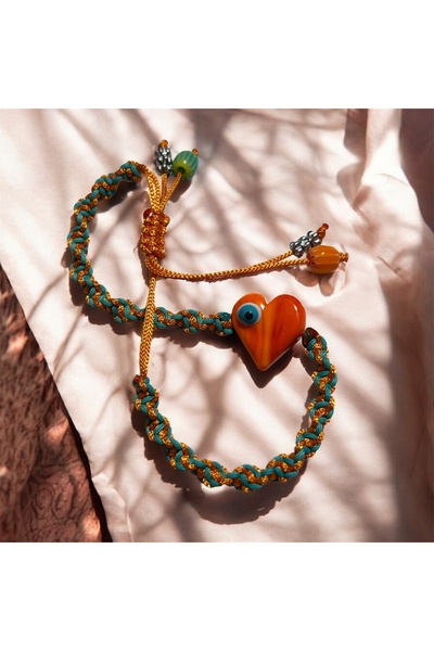 MODA El Yapımı Makrome Örme Kadın Bileklik | Turuncu Kalpli Nazar Objeli Bile...