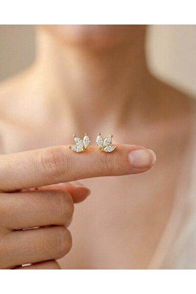 İNDİGO TAKI Minik Üçlü Mekik 14 Ayar Altın Küpe