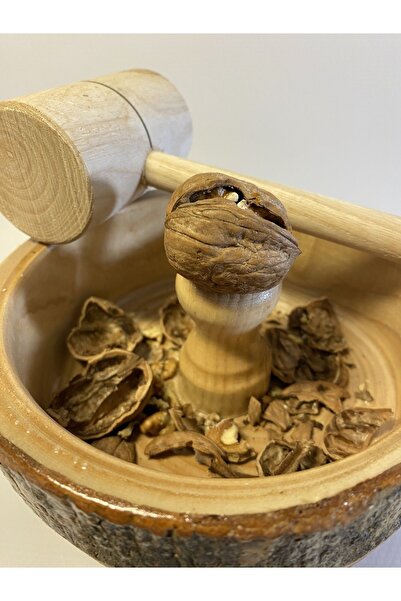 WoodBay Natural Handcrafted Wooden Walnut Nutcracker with Hammer for Cracking Shelled Nuts Large Size 18-19 cm