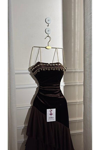 Onila brown midi dress