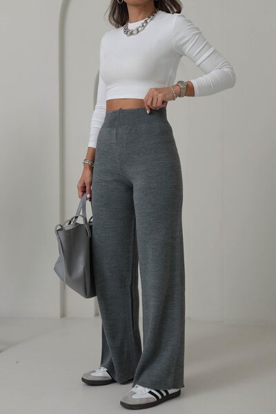 BELLA VESTA ATİELER بنطلون محبوك من خيوط فاخرة بلون كريمي إصدار محدود