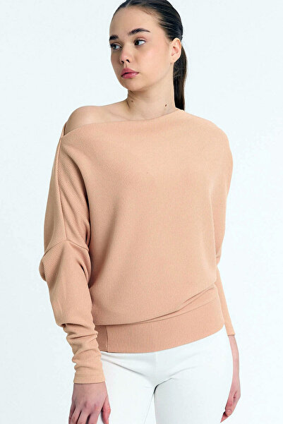 Vivika Kayık Yakalı Beli Lastikli Dökümlü Salaş Simli Kumaş Uzun Yarasa Kollu...