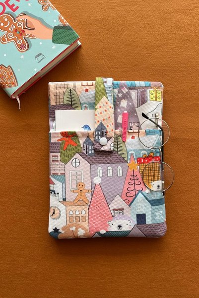 Outlet Çarşım Linen Book Cover with Pockets Winter Homes Book Lover Gift