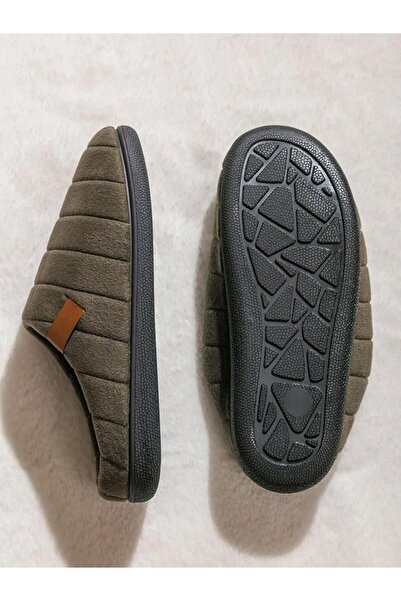 LC Waikiki Ανδρικές παντόφλες με κλειστό μπροστινό μέρος (w5)