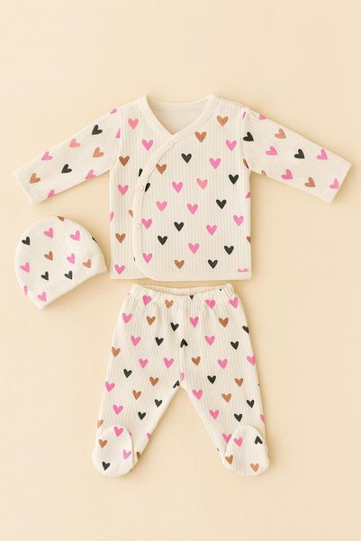 EFU BABY 3-Piece Heart Patterned Beret Baby Girl Newborn Bodysuit Set