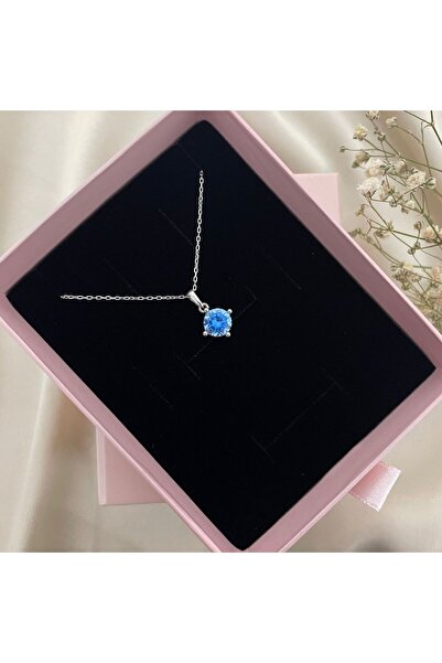 Lovera Jewellery 925 Ayar Gümüş Mavi Taşlı Tek Taş Kolye