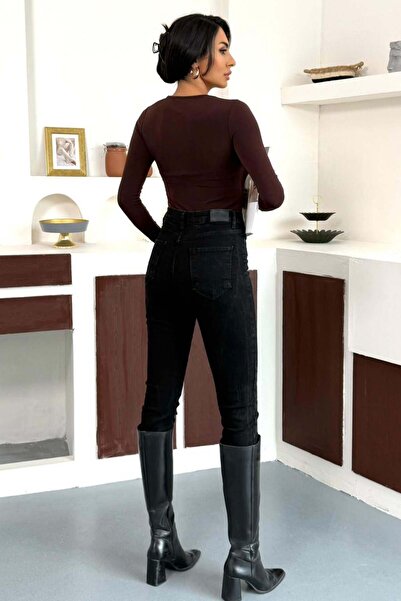 ZISHAN Women's Gold Buckle Accessory Window Detail Long Sleeve Blouse 10131