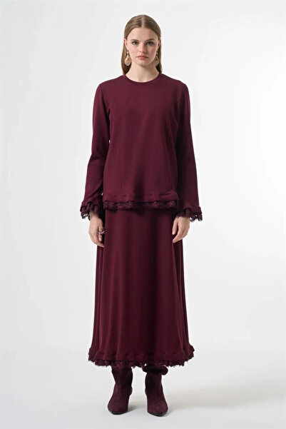 MissWhence 38004 Guipure Detailed Skirt Set